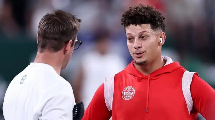 Patrick Mahomes unleashes blitz on NFL's new jersey rule: 